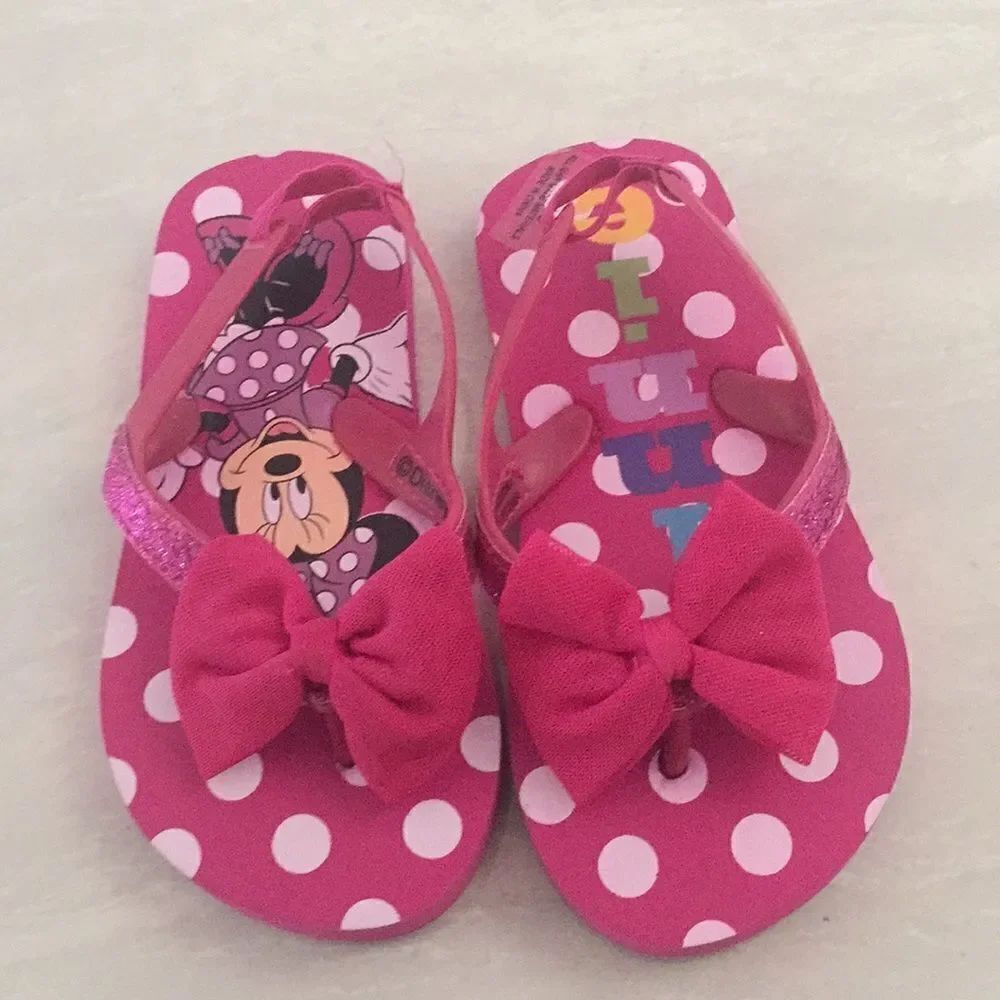 🎉1 hr sale🎉Disney summer sandals 👙